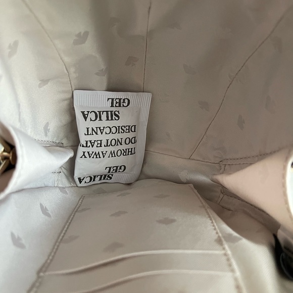 Kate Spade Honey Bee Crossbody Bag New with tags - Picture 8 of 13